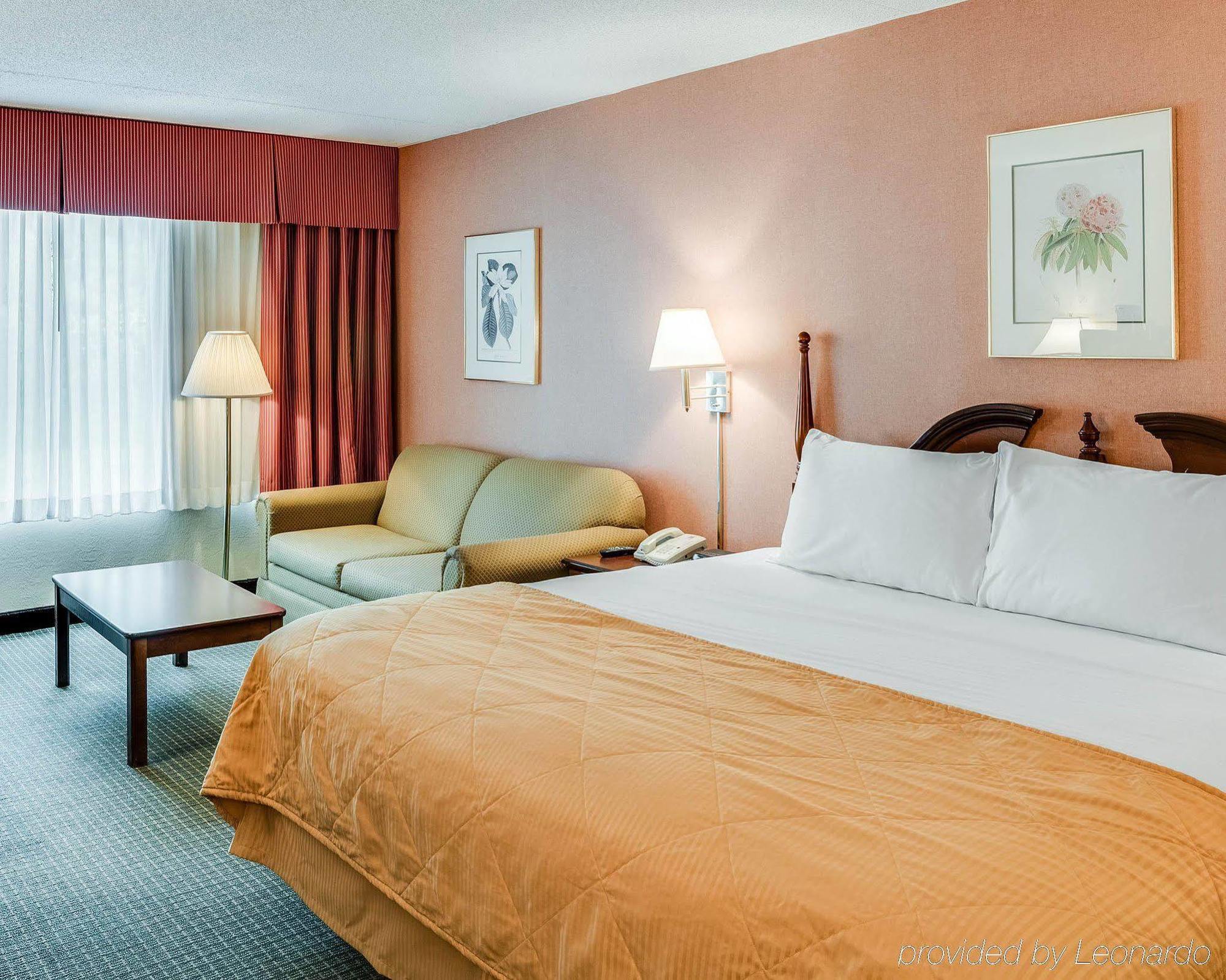 Clarion Inn Fairmont Dış mekan fotoğraf