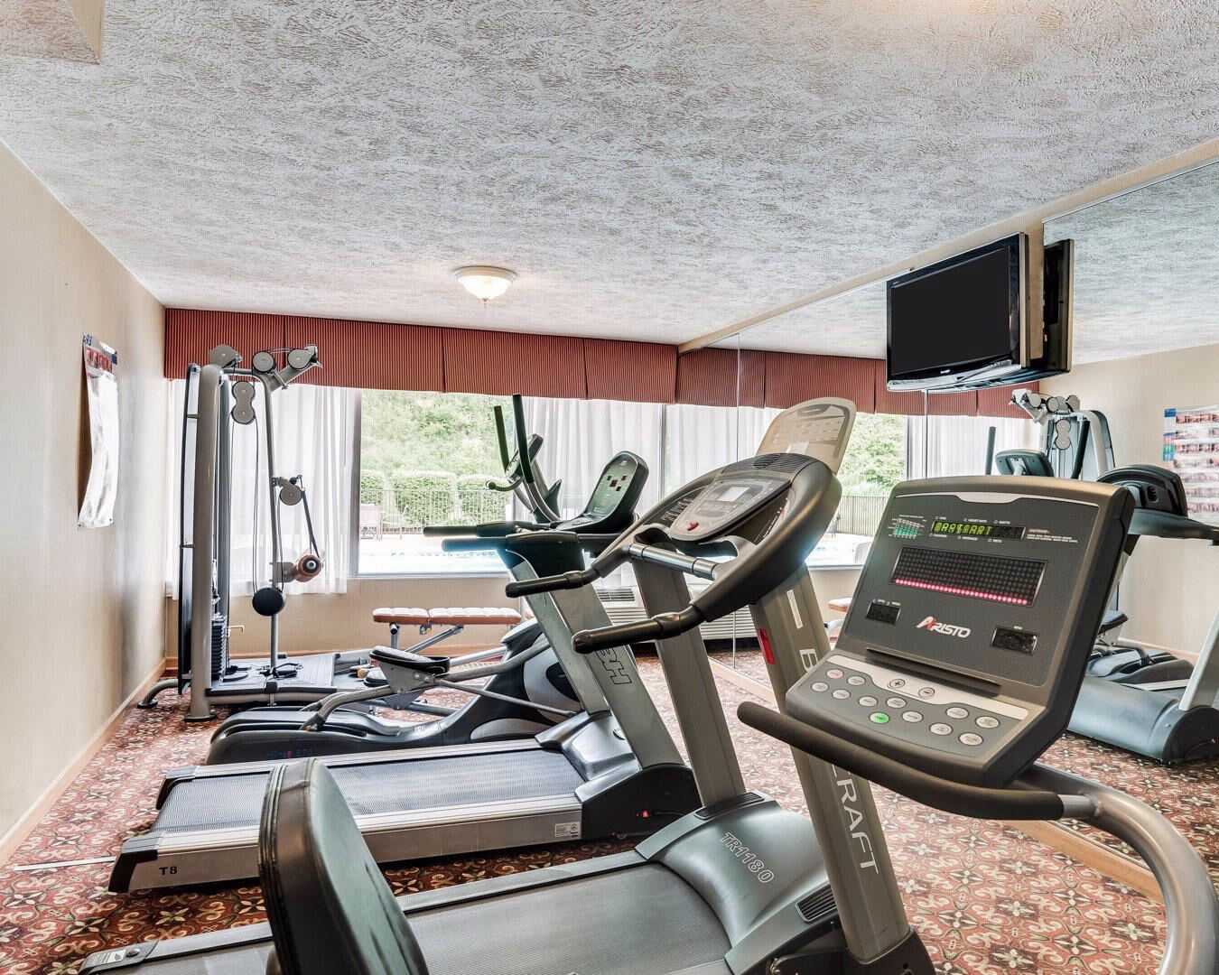 Clarion Inn Fairmont Dış mekan fotoğraf